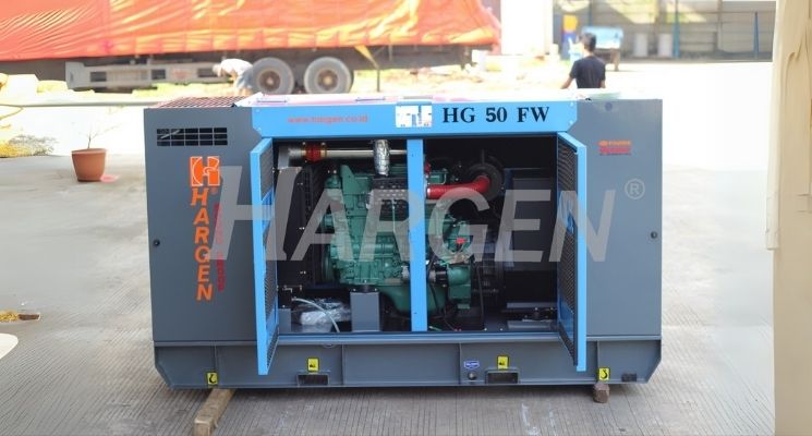 Generator DAIGENKO Tipe Silent