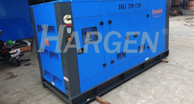 kapasitas oli genset 250 kva