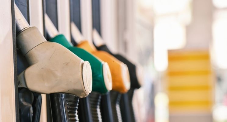 bahan bakar yang direkomendasikan untuk penggunaan genset